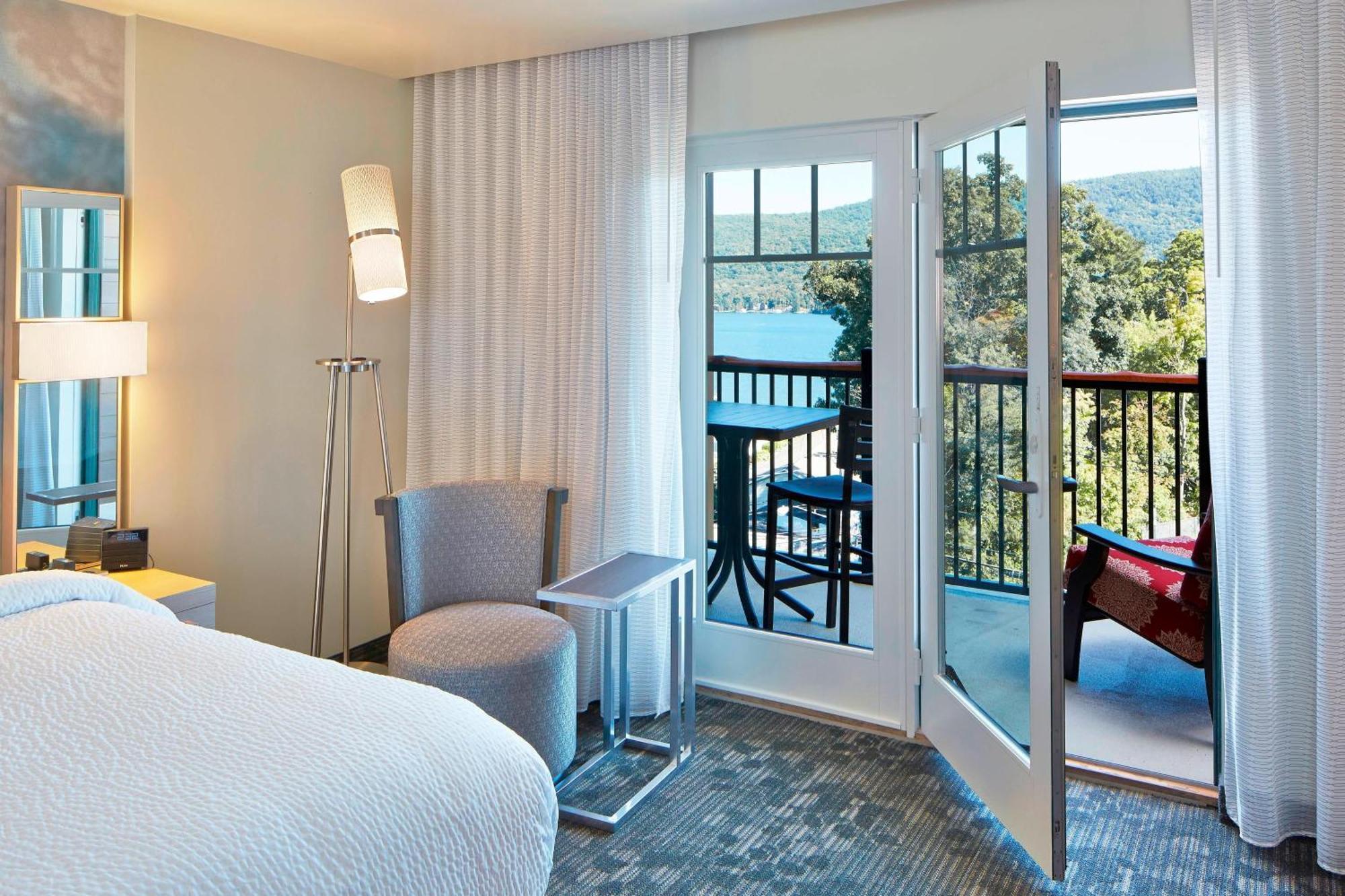 Courtyard By Marriott Lake George Exterior foto